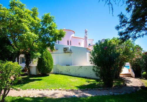Casa Pazovida - Great 3-Bedroom Villa with Private Pool