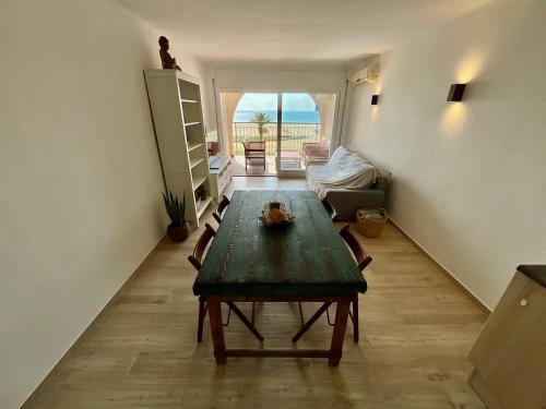 AwayDays Apartamento en la 4a planta vista mar