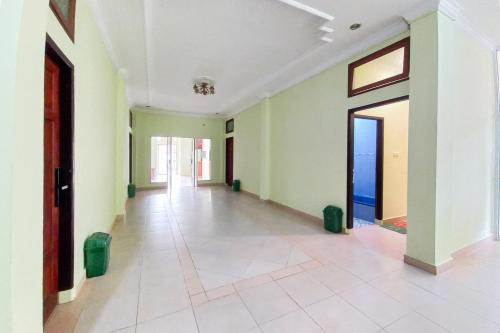 プカンバルにあるRedDoorz Syariah at UIN Suska GuestHouseのギャラリーの写真