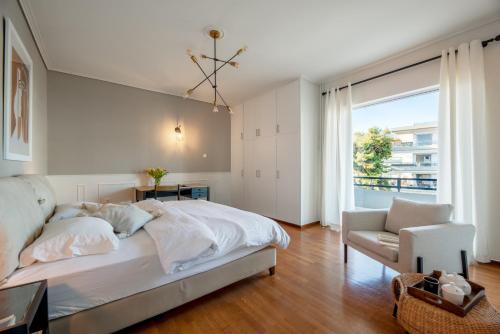 Elegant & Roomy 3-Bedroom Apartment in the Heart of Glyfada