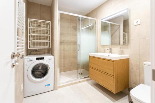 CLARAVAL - Apartamento con Despacho en Chamberí, Madrid