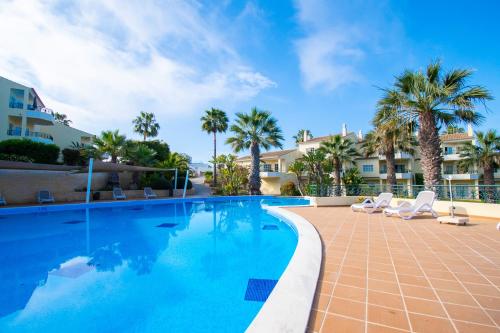 42 Presa do Moura - Elegant 2-Bedroom Townhouse