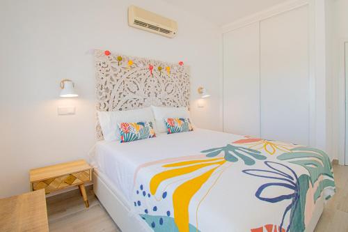 Casa Mel - Stylish 3-Bed Townhouse with Pool