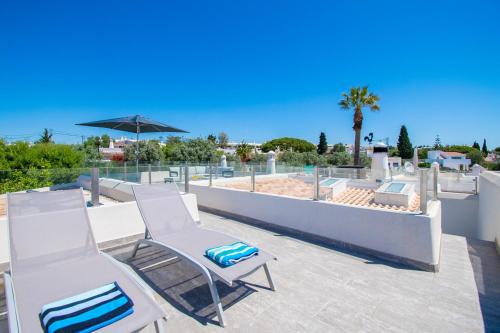 Casa Colmeia - Charming 2-Bedroom Cottage