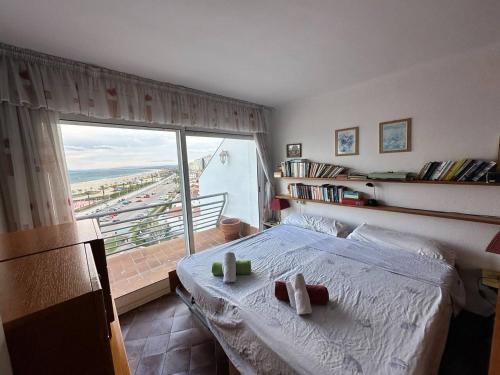 Postel nebo postele na pokoji v ubytování AwayDays 803 Apartamento 8a Planta Vista Mar