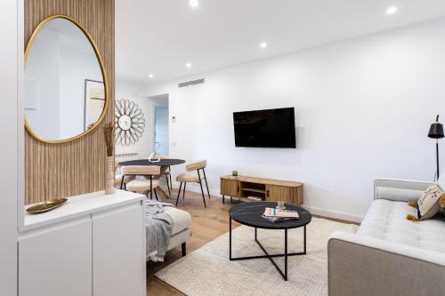 LAGUNARIA - Apartamento con Despacho en Retiro, Madrid