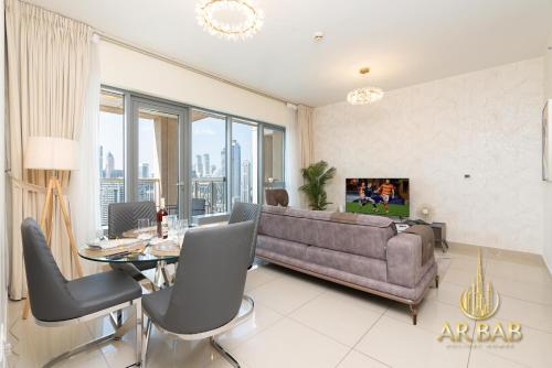 29 Burj Boulevard - Luxury 1BR - City Skyline view - Near Burj Khalifa - Downtown Dubai