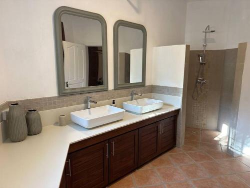 Et badeværelse på River Haven