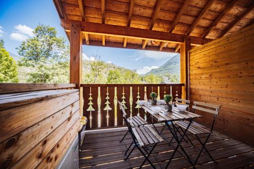 Photo de la galerie de l'établissement Le Sapin, à Ax-les-Thermes