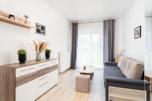 Dębniki Pleasant Studio by BookingHost