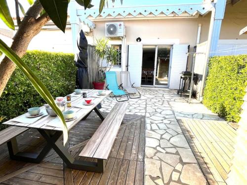 Villa Playa proche plage piscine climatisation parking
