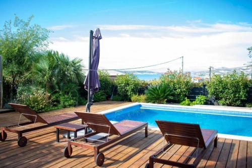 Modern Three Bedroom Villa With Pool