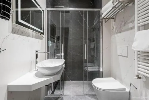 Hotel Adamas photo 9