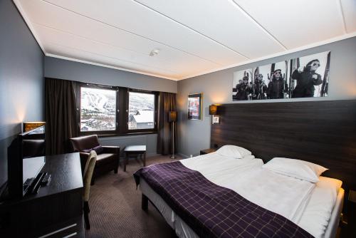 Postel nebo postele na pokoji v ubytování Geilo Hotel