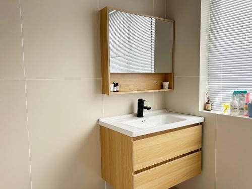 Η κουζίνα ή μικρή κουζίνα στο Jingdezhen Shower&bed Youth Hostel