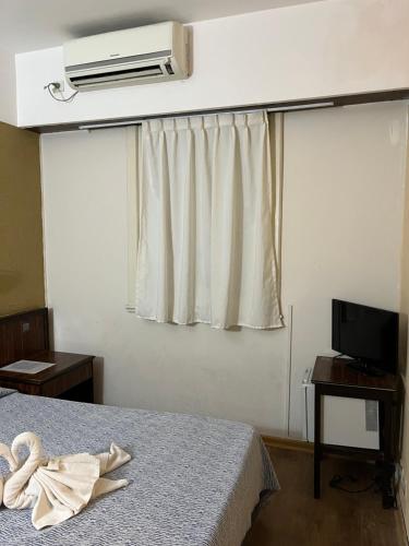 Μια τηλεόραση ή/και κέντρο ψυχαγωγίας στο Hotel Flamingo