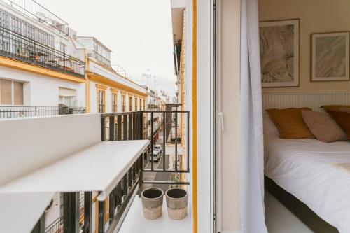Bright apartment in the heart of La Alfalfa