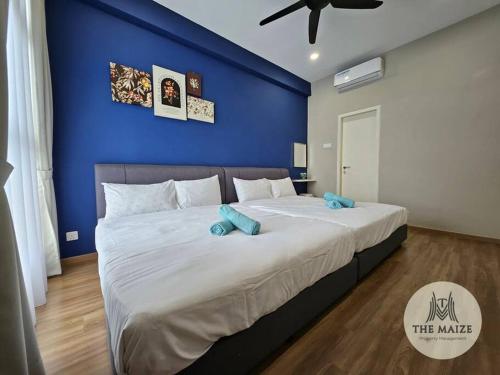 Ένα ή περισσότερα κρεβάτια σε δωμάτιο στο The Cove Hillside Residence - Grandiose Oasis