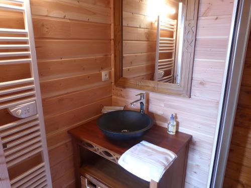 Koupelna v ubytování Gîte Du Verger Saint Vincent