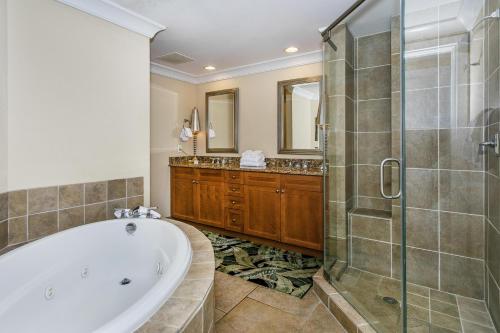O baie la Beach Club Gulf Front 4B Condo - 601