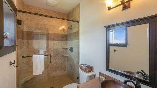 Ванная комната в High Life - 4B Beach Home