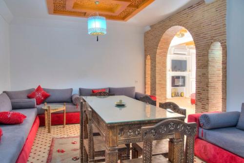 Posezení v ubytování Luxe RIAD-privé-RIAD MIMI centre-ville
