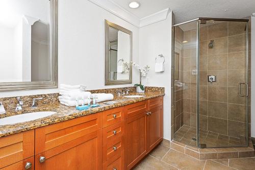 O baie la Beach Club Gulf Front 3B Condo - 605