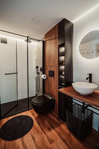 Bilik mandi di Wunderschönes Luxus Tiny Haus