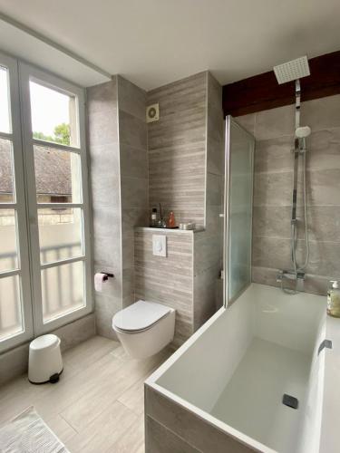 Photo de la galerie de l'établissement Le Nid Senlisien, appartement Senlis, à Senlis