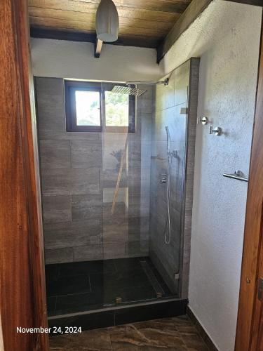 Un baño de Sattva Land