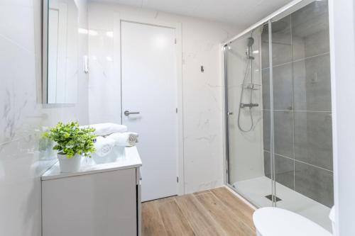Salou Moderno Cozy 5pax Wifi AA Parking