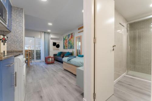 Salou (3pax) Charm Cozy Lovely AC WiFi