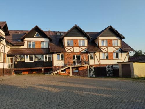 Checz Gościnna- pokoje,sauna,jacuzzi, sala konferencyjna