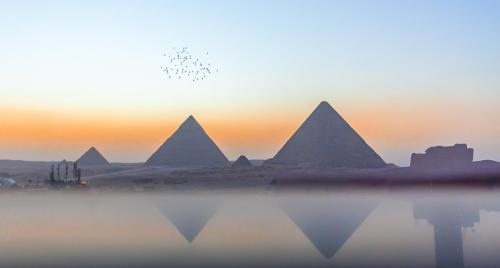 Experience Pyramids VIEW