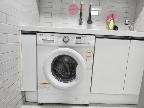 Φωτογραφία από το άλμπουμ του NJ Affordable and cozy accommodation near Nakseongdae Station στη Σεούλ