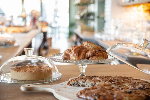 Gallery image of HOTEL NOIR - Free Brunch & Breakfast Until 13-00 - Vicinissimi a Mirabilandia in Milano Marittima