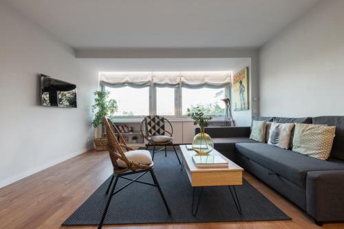 Sophisticated refurbished-1BD 1BTH-Colon Centre