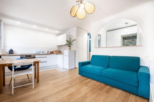 Charming Parisian Home Away from Home in the Heart of Paris