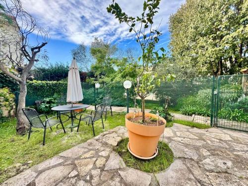 L'Orangerie, Apt 2 Prs, Jardin, 5 min bord de mer