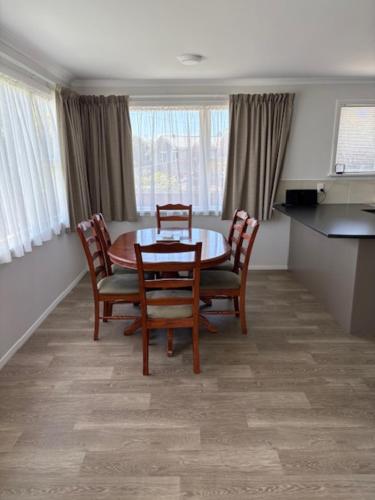 モトゥイーカにあるCentral Motueka Accommodationのギャラリーの写真