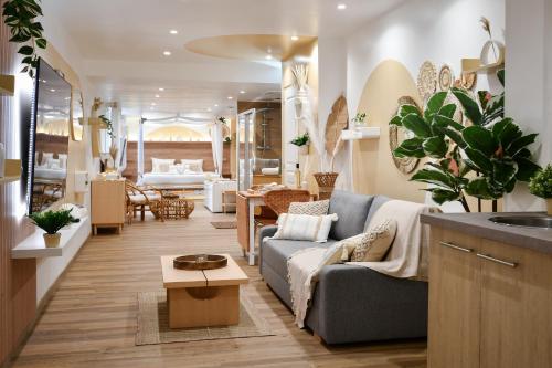 Posezení v ubytování La Gioya - Love Room, Jacuzzi, Baldaquin