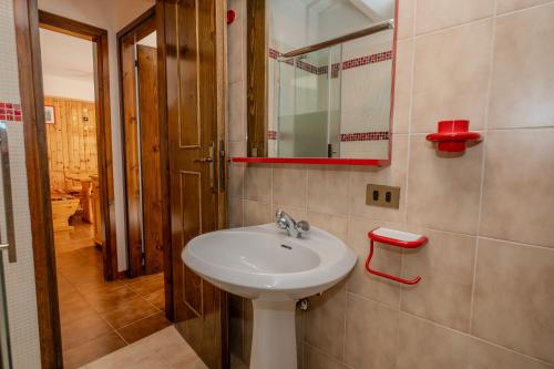 Bilik mandi di Casa Lea