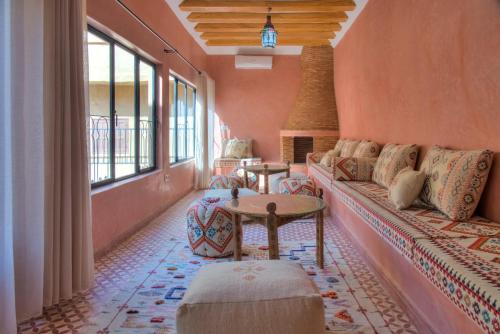 Posezení v ubytování Luxe RIAD-privé-RIAD MIMI centre-ville
