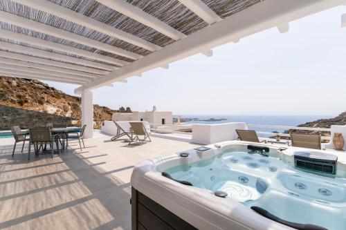 Villa Camelia 1 - Psarou View - Private pool and Jacuzzi