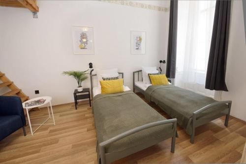 Spacious basic home in the city center 1085 Budapest, Somogyi Béla utca 5 kép - 3