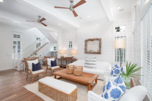 Galeriebild der Unterkunft Private Pool - Carriage House - Ping Pong - Luxury in Santa Rosa Beach