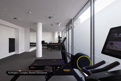 Fitness centrum a/nebo fitness zařízení v ubytování Talle by Follo