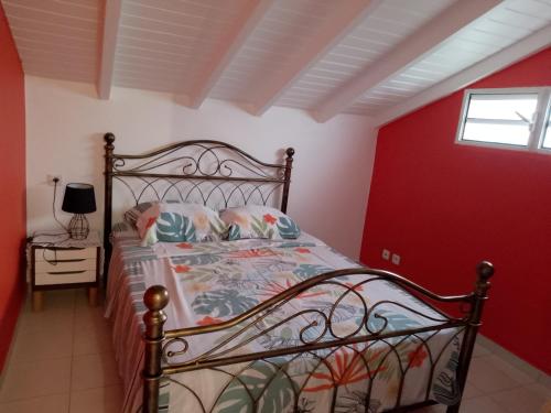 Ένα ή περισσότερα κρεβάτια σε δωμάτιο στο Villa Tournesol d Or
