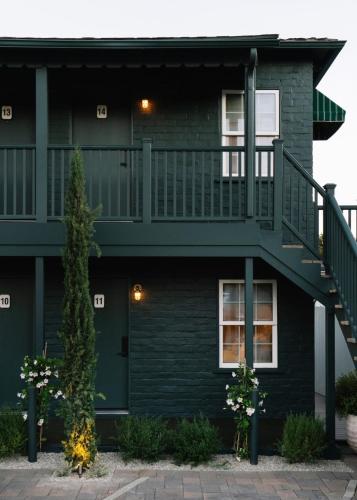 Le Petit Pali Brentwood photo 61