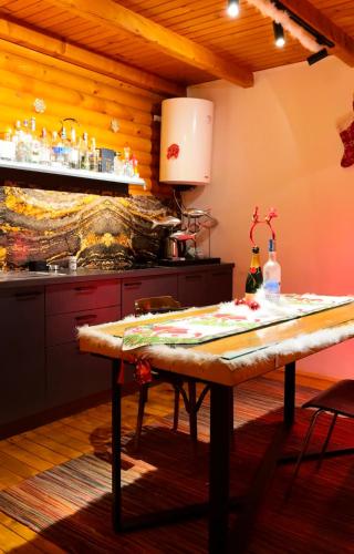 Billede fra billedgalleriet på Villzone vila in Prishtina with big garden i Pristina